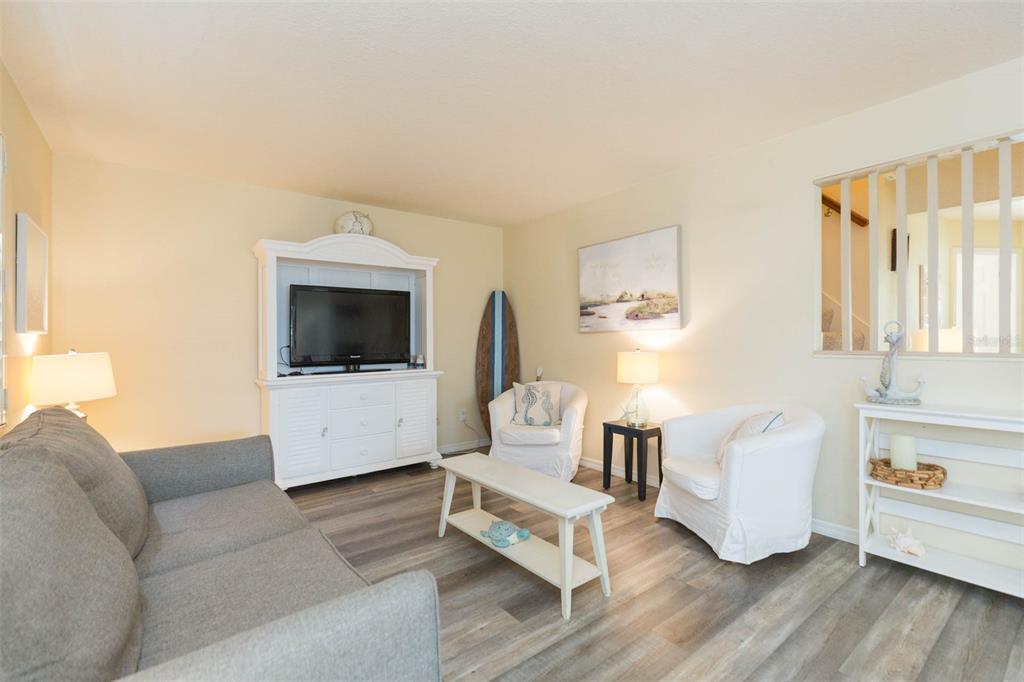 4210 West Roland Street Tampa, FL 33609 - Photo 10 of 49