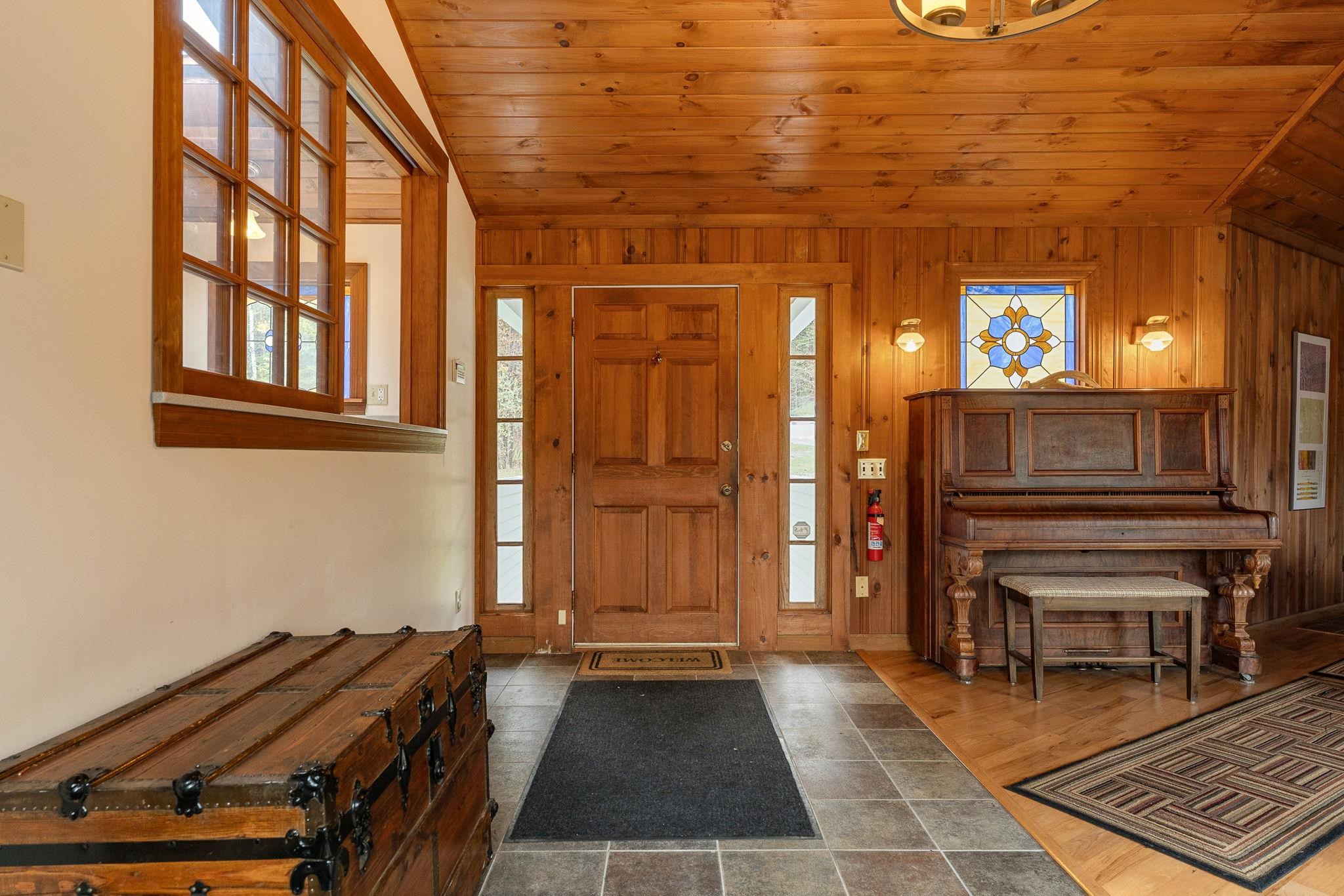 1641 West Hill Road Rochester, VT 05767 - Photo 9 of 58