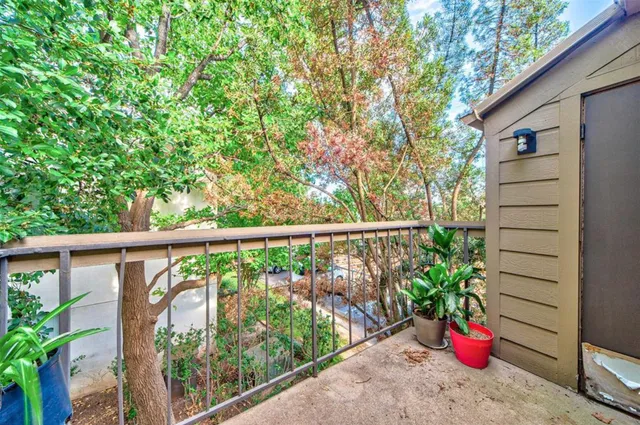 $1,050 | 10049 Westpark Drive, Unit 186, Houston, TX 77042