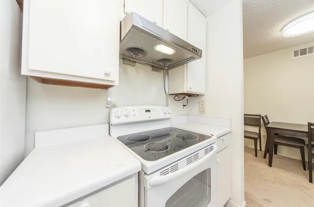 $1,050 | 10049 Westpark Drive, Unit 186, Houston, TX 77042