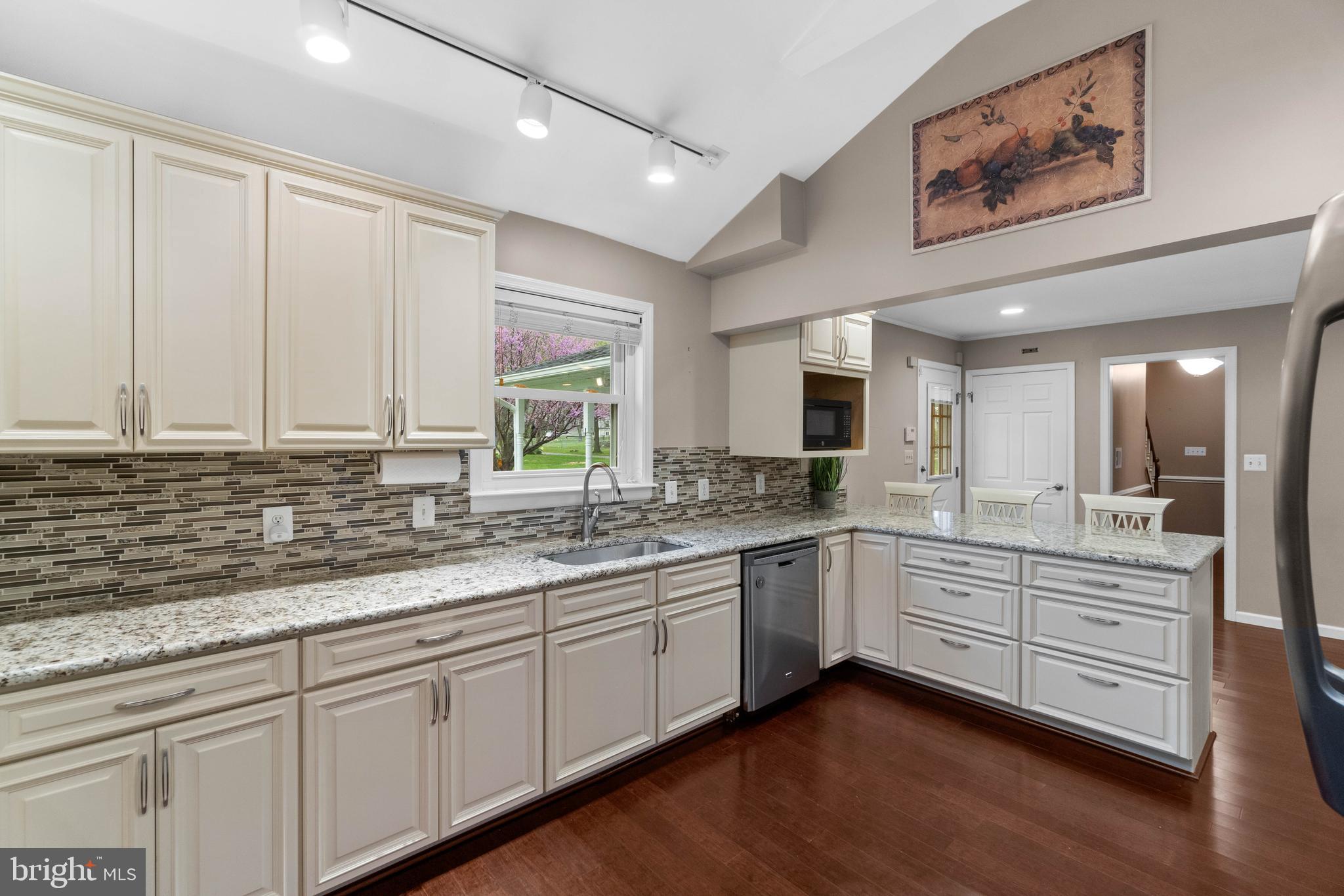 6060 Hunt Club Road Elkridge, MD 21075 - Photo 8 of 57 Gallery Image 8