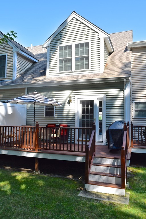 17 Carleton Street, Unit 17 Wareham, MA 02558 - Photo 1 of 12