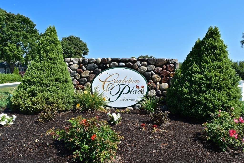 17 Carleton Street, Unit 17 Wareham, MA 02558 - Photo 2 of 12