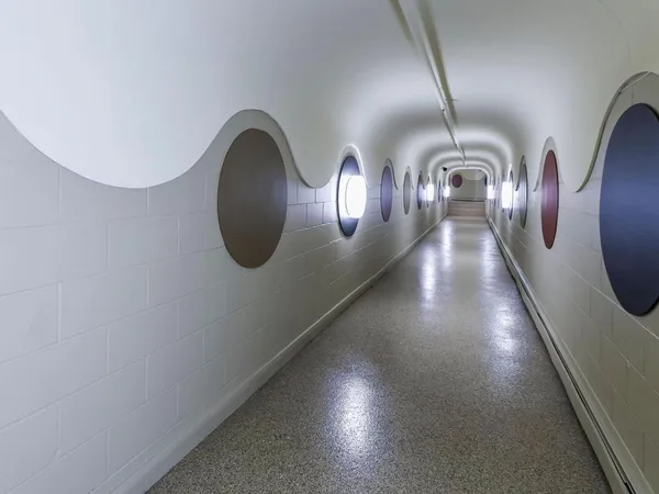 $275,000 | 6075 Lincoln Drive, Unit 211, Edina, MN 55436