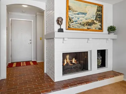 $275,000 | 6075 Lincoln Drive, Unit 211, Edina, MN 55436