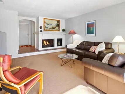 $275,000 | 6075 Lincoln Drive, Unit 211, Edina, MN 55436