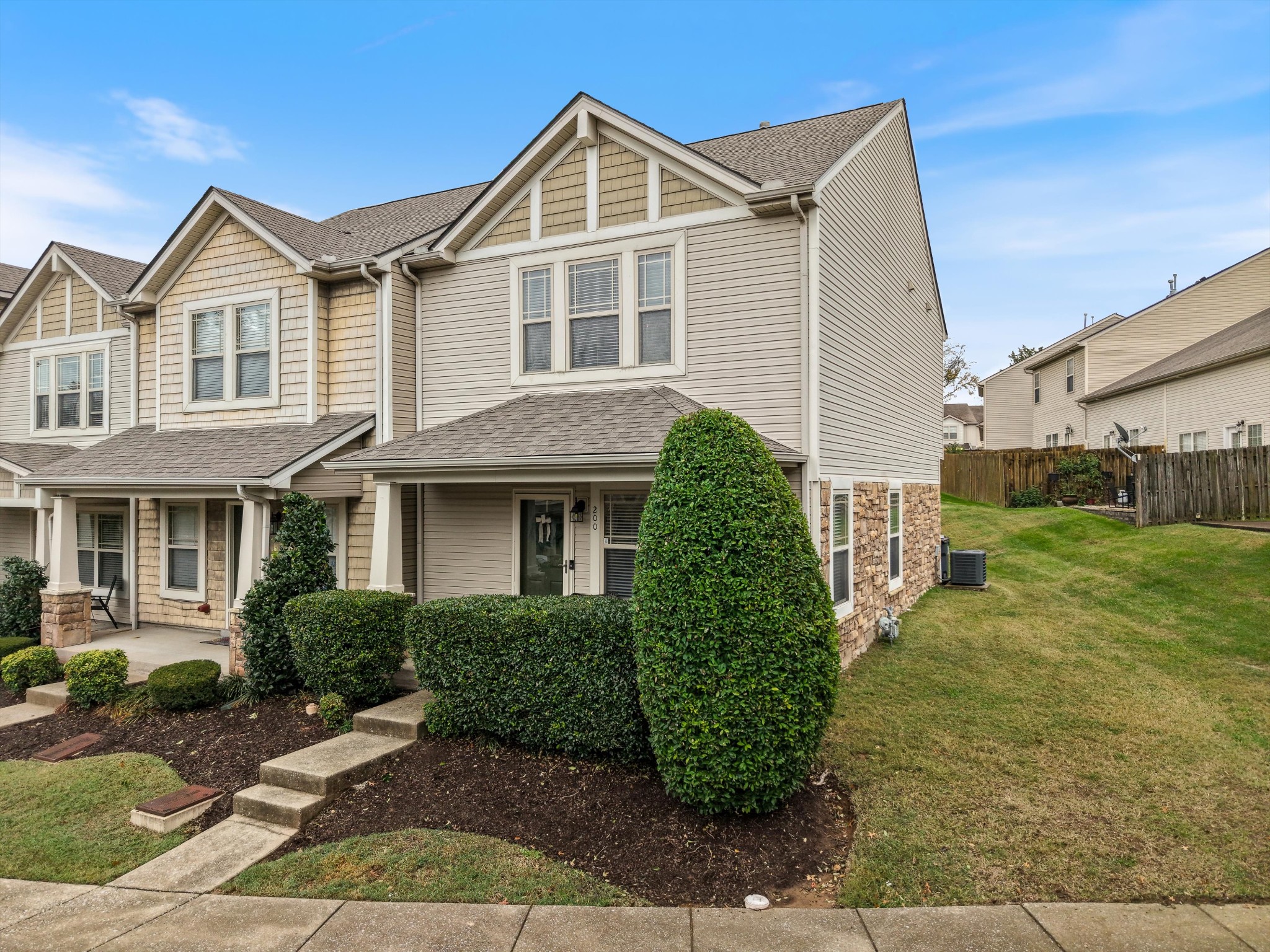 735 Tulip Grove Road, Unit 200 Hermitage, TN 37076 - Photo 2 of 32 Gallery Image 2