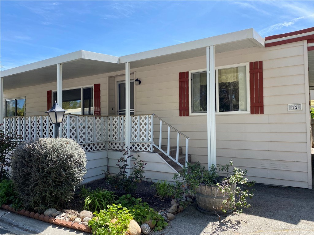 Welcome to 72 Laguna Way!