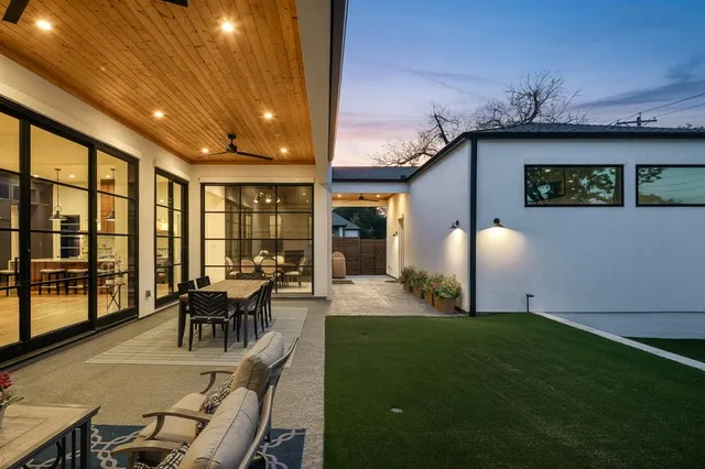 $2,875,000 | 7149 Northaven Road, Dallas, TX 75230