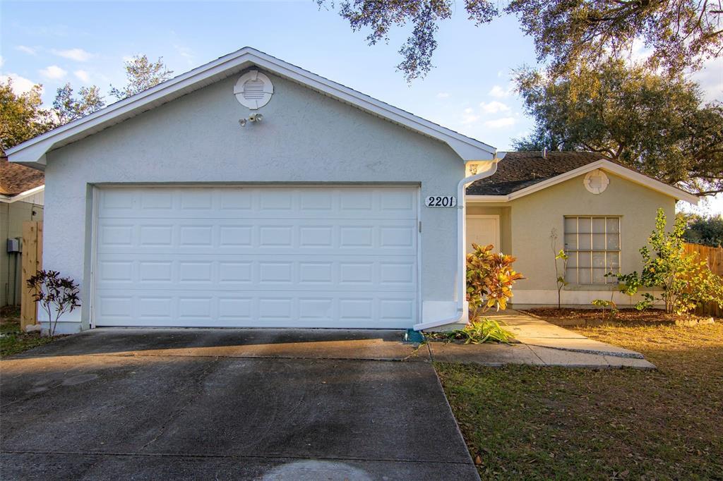 2201 Ridgemore Drive Valrico, FL 33594 - Photo 1 of 1 a front view of a house