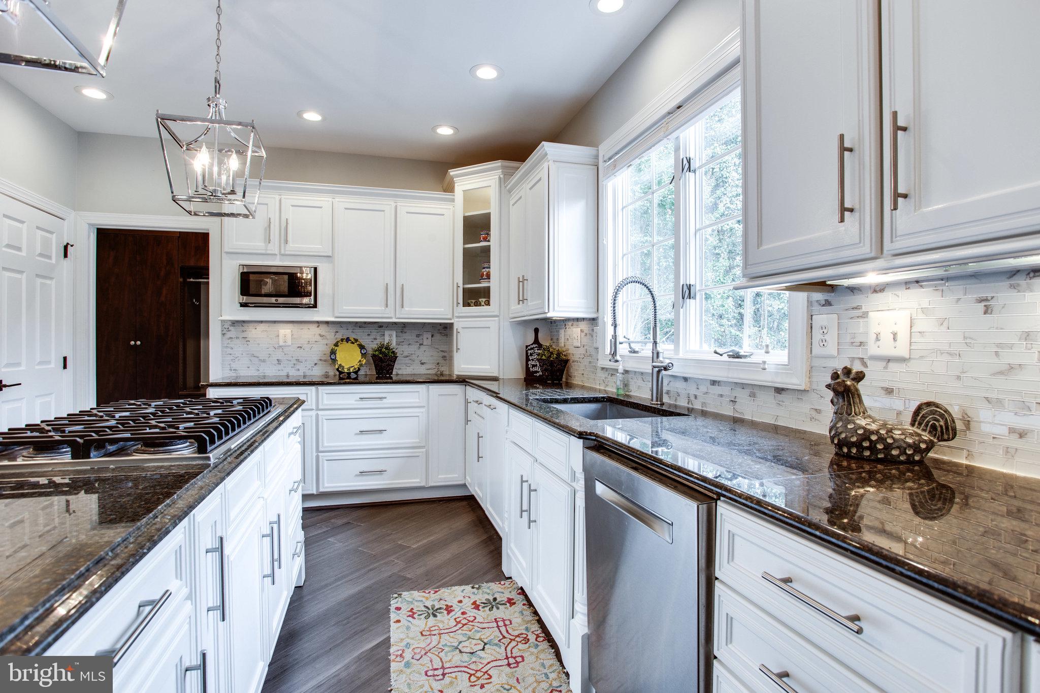 1709 Raleigh Hill Road Vienna, VA 22182 - Photo 11 of 83 Gallery Image 11