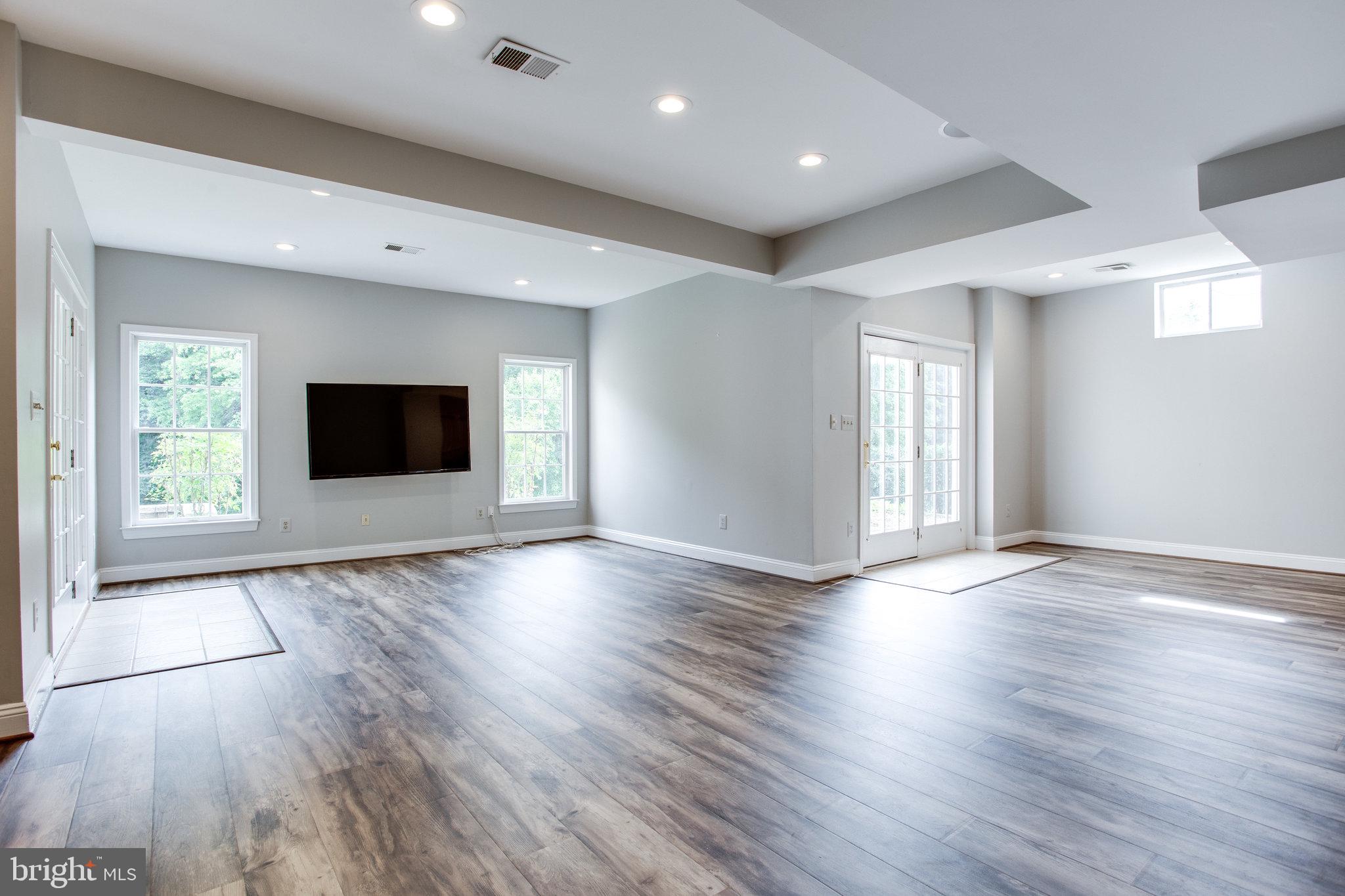 1709 Raleigh Hill Road Vienna, VA 22182 - Photo 58 of 83 Gallery Image 58