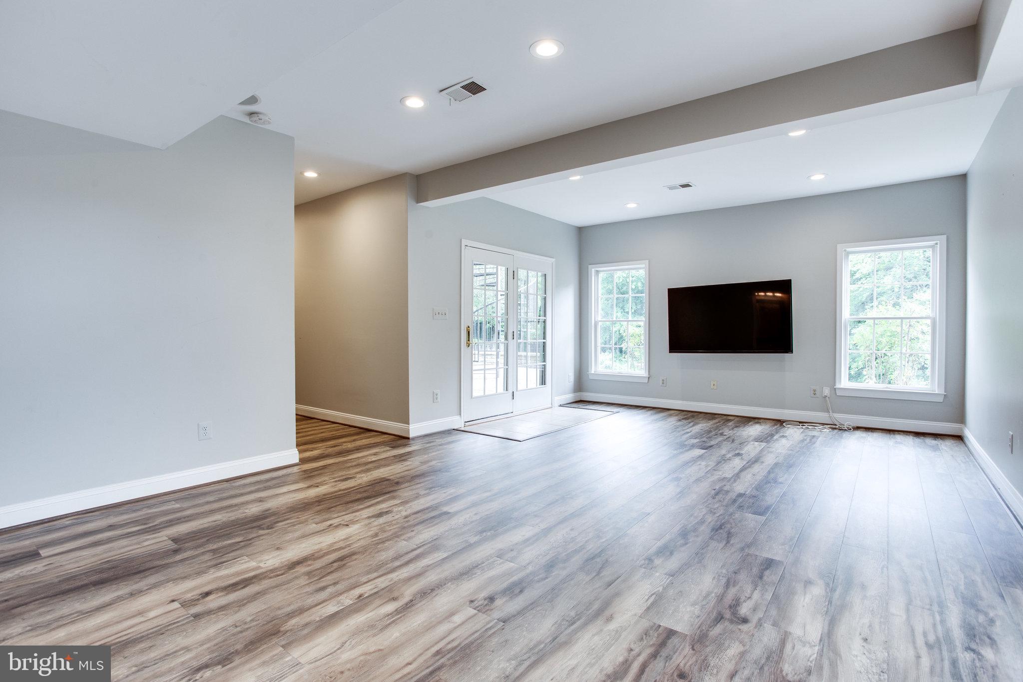 1709 Raleigh Hill Road Vienna, VA 22182 - Photo 59 of 83 Gallery Image 59