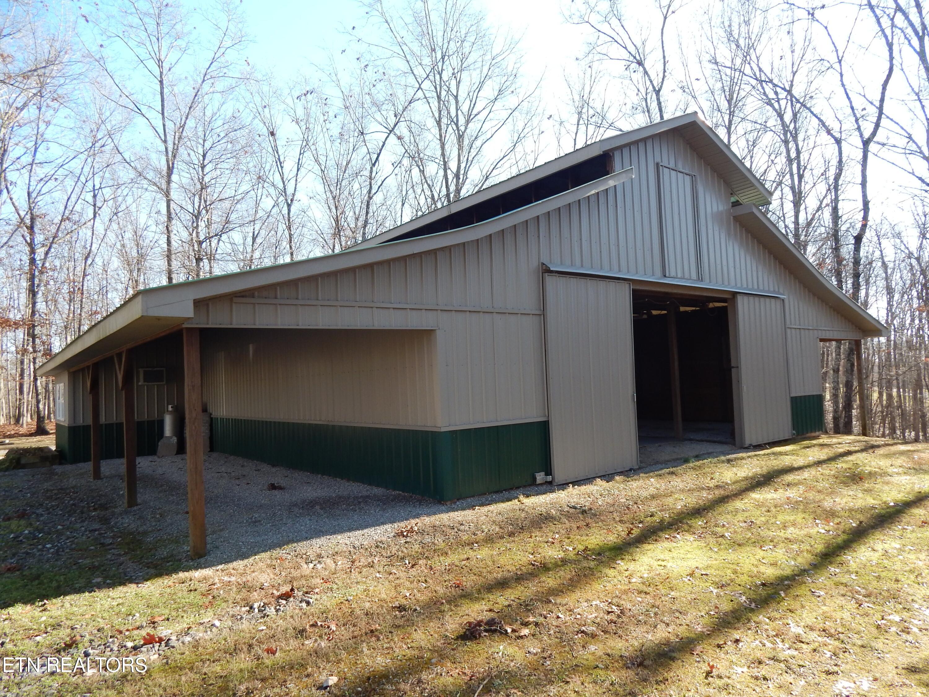 619 Ridge Top Drive Jamestown, TN 38556 - Photo 2 of 13 619 Ridgetop Dr