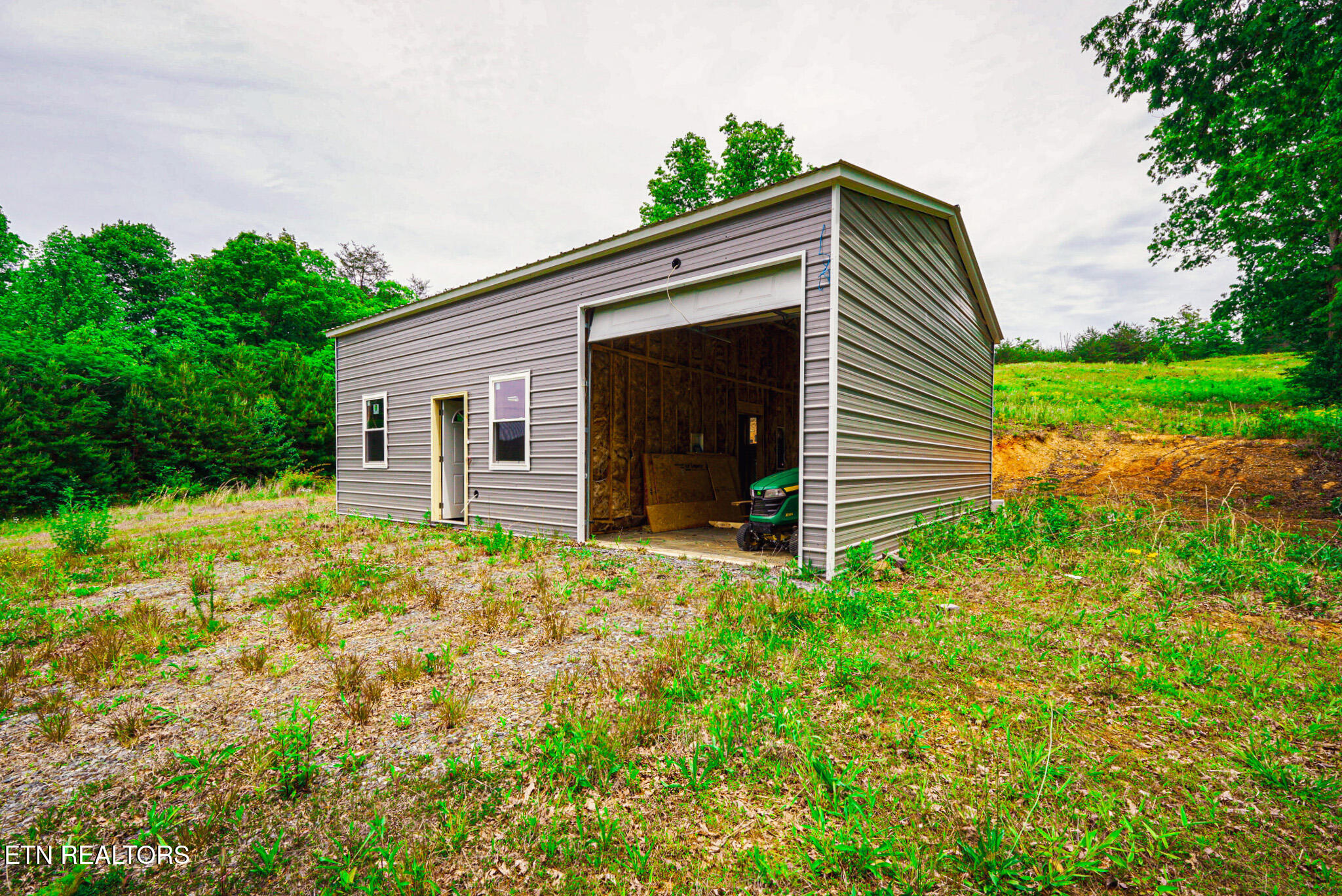 336 Carruth Road Turtletown, TN 37391 - Photo 4 of 26 Front of House