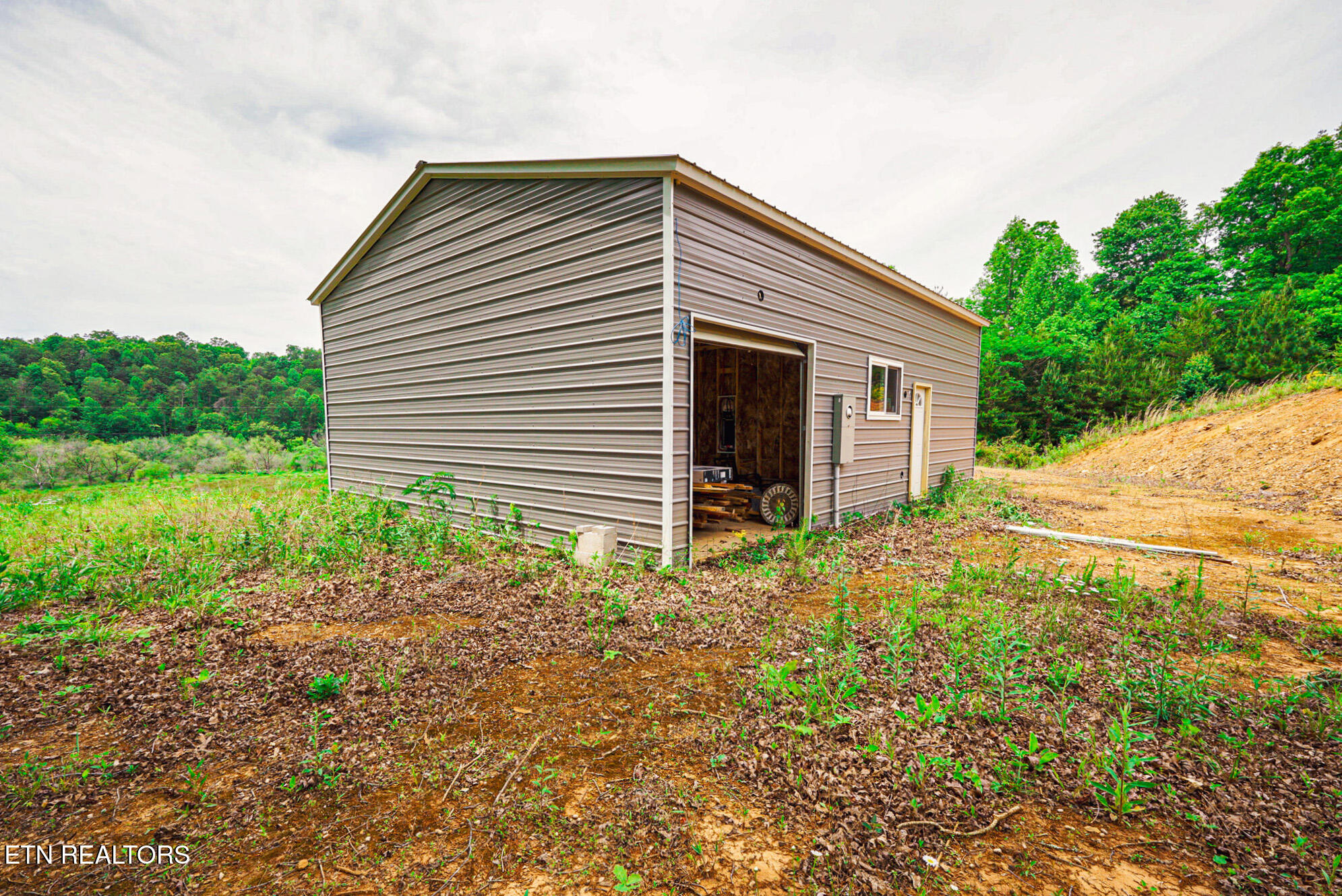 336 Carruth Road Turtletown, TN 37391 - Photo 5 of 26 Back of House