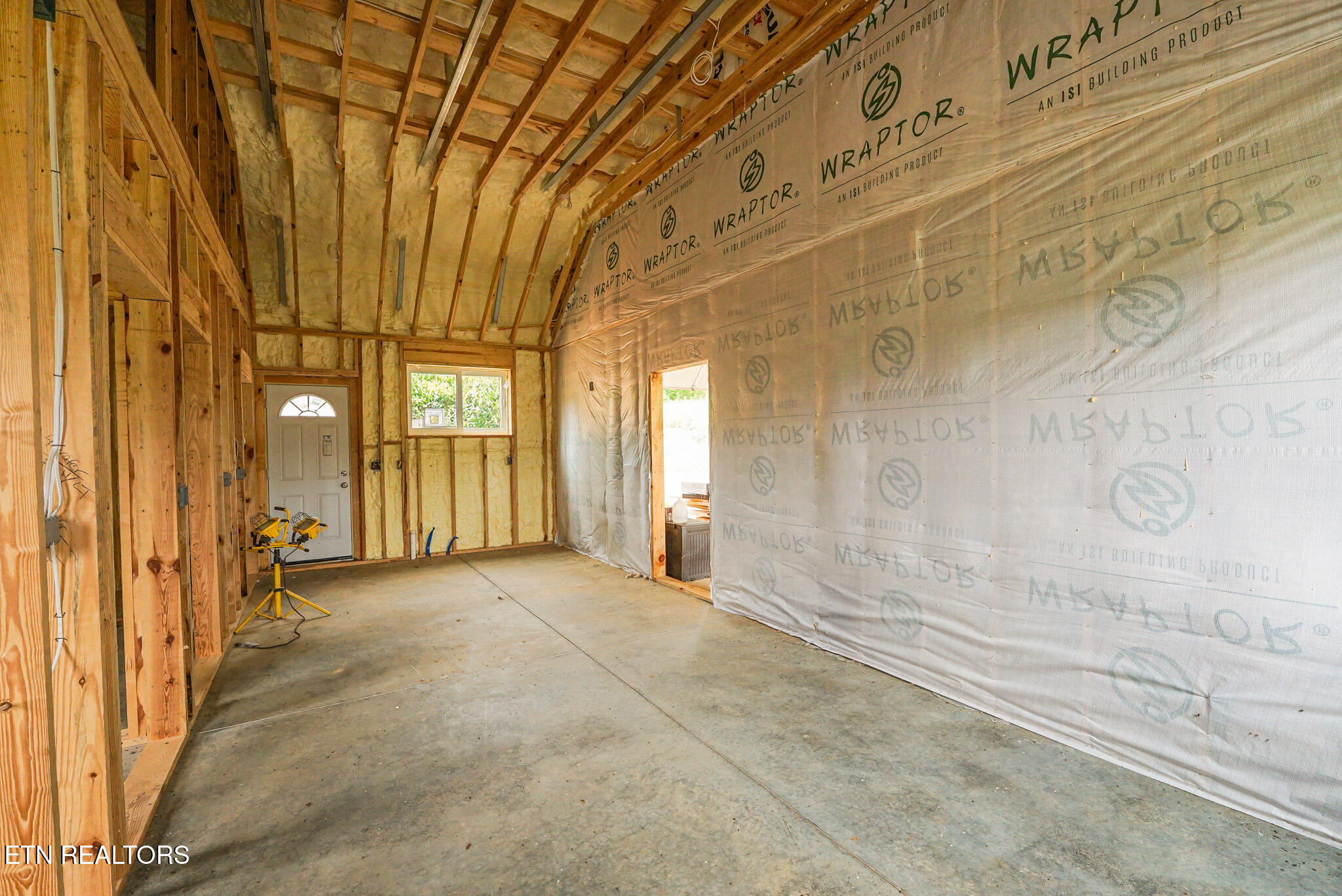 336 Carruth Road Turtletown, TN 37391 - Photo 9 of 26 Living Room/Kitchen