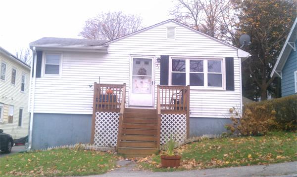 37 Kosta Street Worcester, MA 01607 - Photo 1 of 13 Gallery Image 1