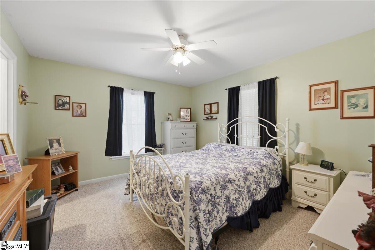 305 Grant Street Easley, SC 29640 - Photo 15 of 29