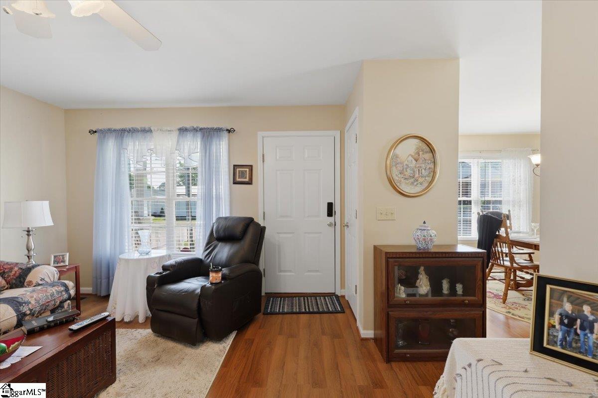 305 Grant Street Easley, SC 29640 - Photo 6 of 29