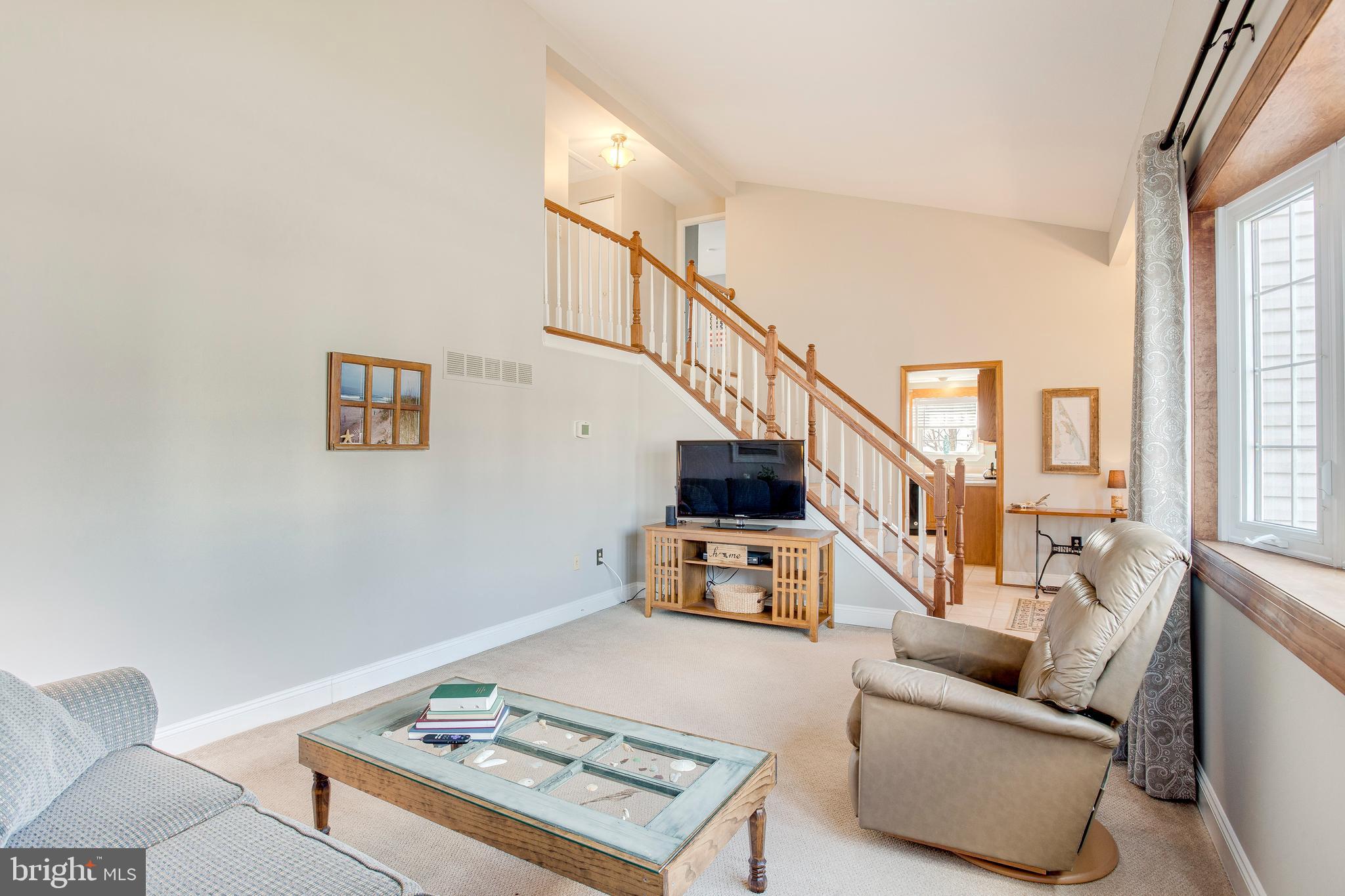 9201 Bowline Road Baltimore, MD 21236 - Photo 4 of 22