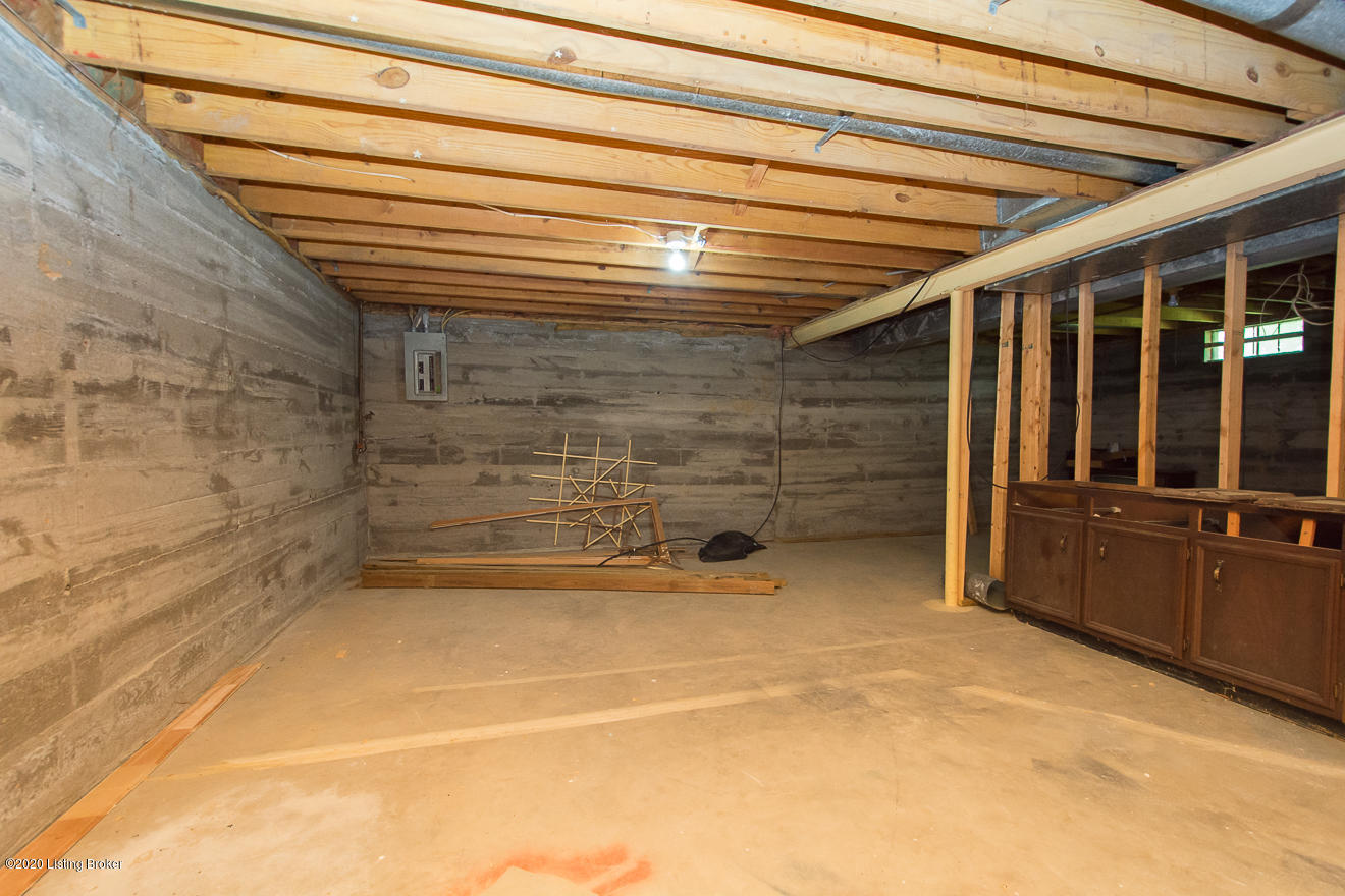 15011 Bircham Road Louisville, KY 40245 - Photo 55 of 79 Ready to finish space, framing up, basement finish floorpans available