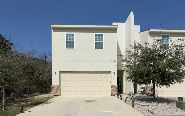 $2,590 | 164 Ave Ventana, San Antonio, TX 78256