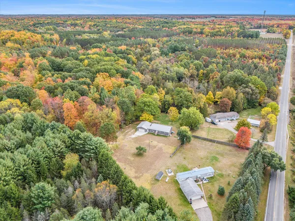 $329,900 | 2480 South 148th Avenue, Hesperia, MI 49421