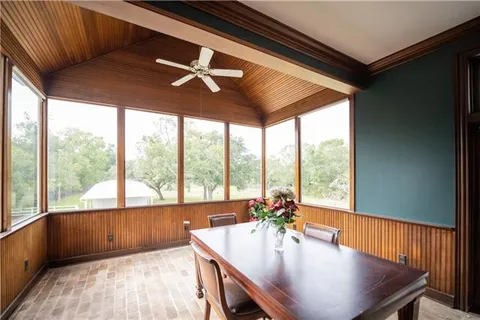 $885,000 | 10001 Patterson Road, New Orleans, LA 70131