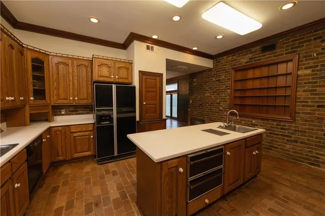 $925,000 | 10001 Patterson Road, New Orleans, LA 70131