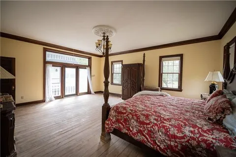 $885,000 | 10001 Patterson Road, New Orleans, LA 70131