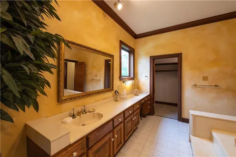 $925,000 | 10001 Patterson Road, New Orleans, LA 70131