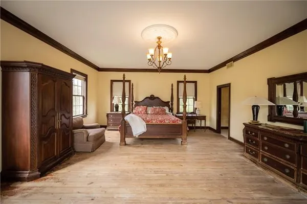 $885,000 | 10001 Patterson Road, New Orleans, LA 70131