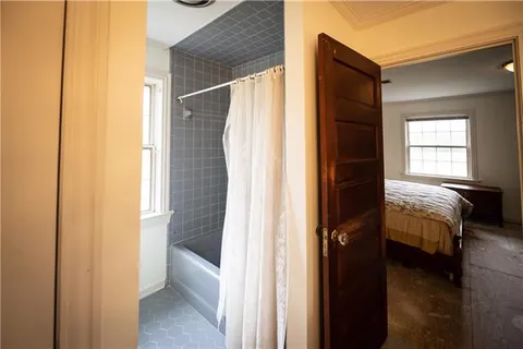 $885,000 | 10001 Patterson Road, New Orleans, LA 70131