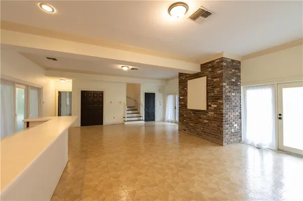 $885,000 | 10001 Patterson Road, New Orleans, LA 70131