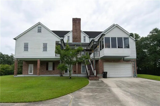 $925,000 | 10001 Patterson Road, New Orleans, LA 70131