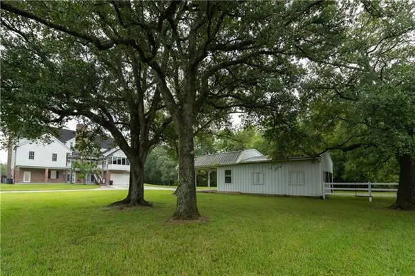 $885,000 | 10001 Patterson Road, New Orleans, LA 70131