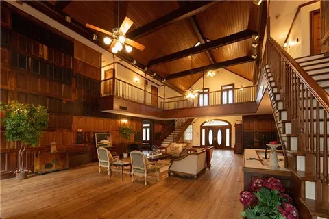 $885,000 | 10001 Patterson Road, New Orleans, LA 70131