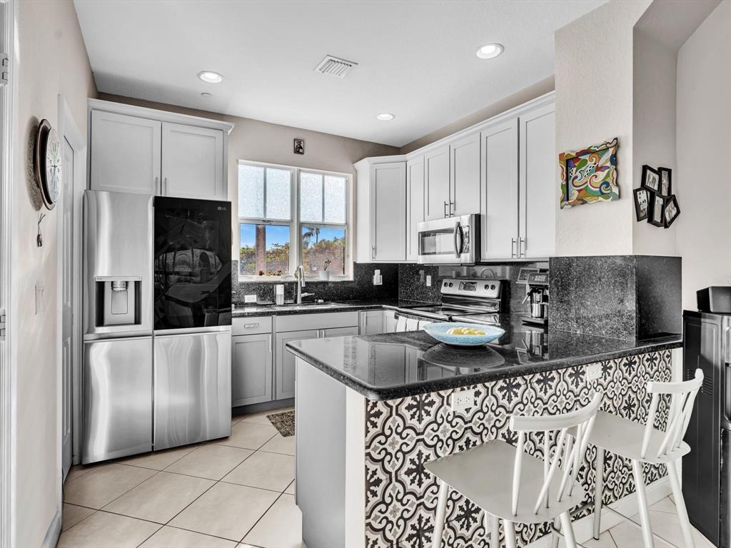 1839 North Dixie Highway, Unit 1839 Fort Lauderdale, FL 33305 - Photo 2 of 54