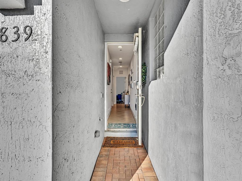 1839 North Dixie Highway, Unit 1839 Fort Lauderdale, FL 33305 - Photo 26 of 54