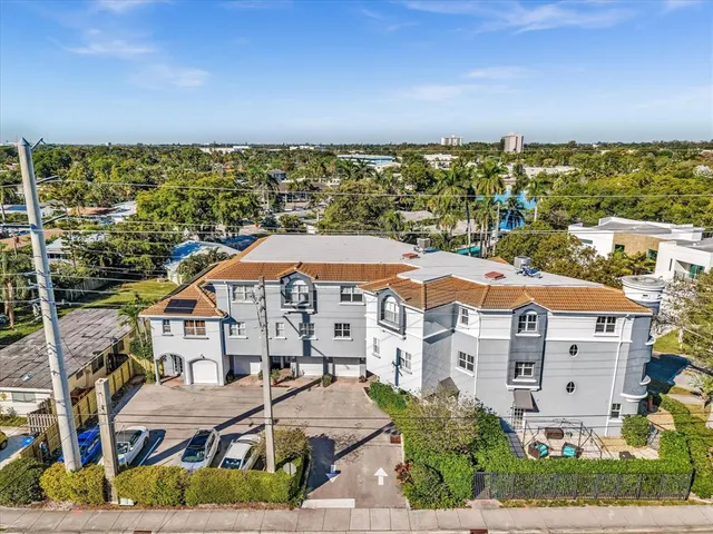 $585,000 | 1839 North Dixie Highway, Unit 1839, Fort Lauderdale, FL 33305