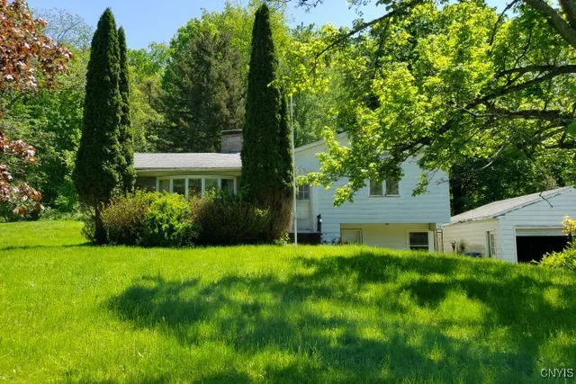 $199,900 | 24 Loomis Terrace, Schroeppel, NY 13135