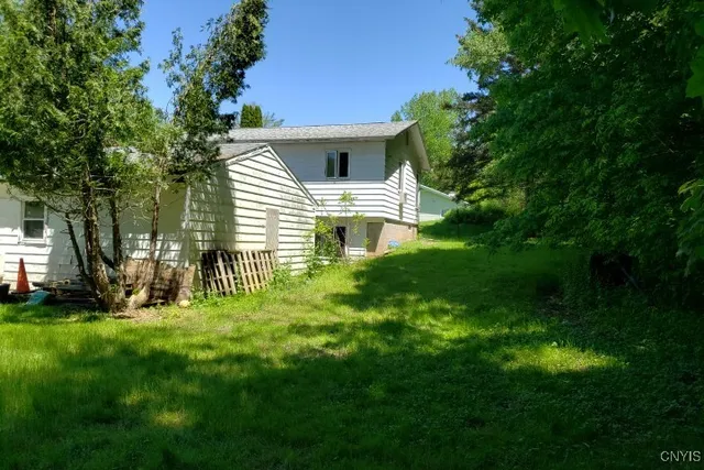 $199,900 | 24 Loomis Terrace, Schroeppel, NY 13135