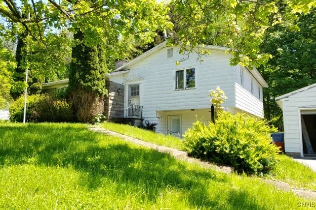 $199,900 | 24 Loomis Terrace, Schroeppel, NY 13135