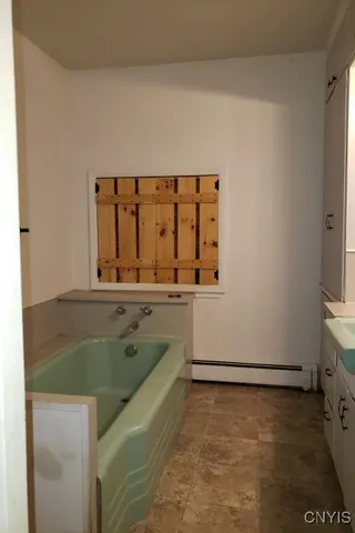 $199,900 | 24 Loomis Terrace, Schroeppel, NY 13135