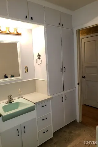 $199,900 | 24 Loomis Terrace, Schroeppel, NY 13135