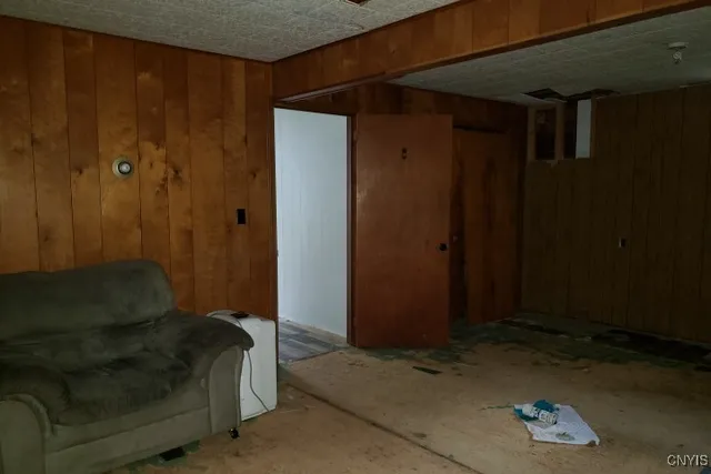 $199,900 | 24 Loomis Terrace, Schroeppel, NY 13135