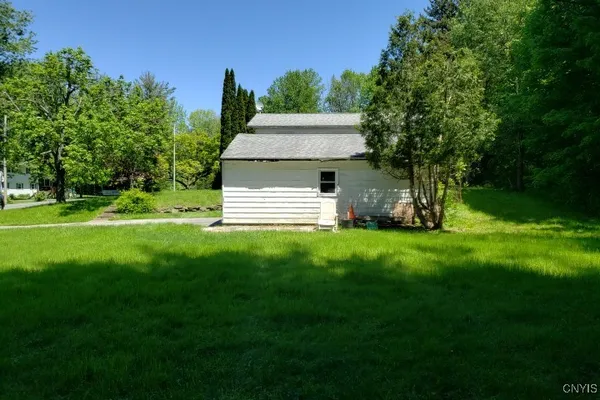 $199,900 | 24 Loomis Terrace, Schroeppel, NY 13135