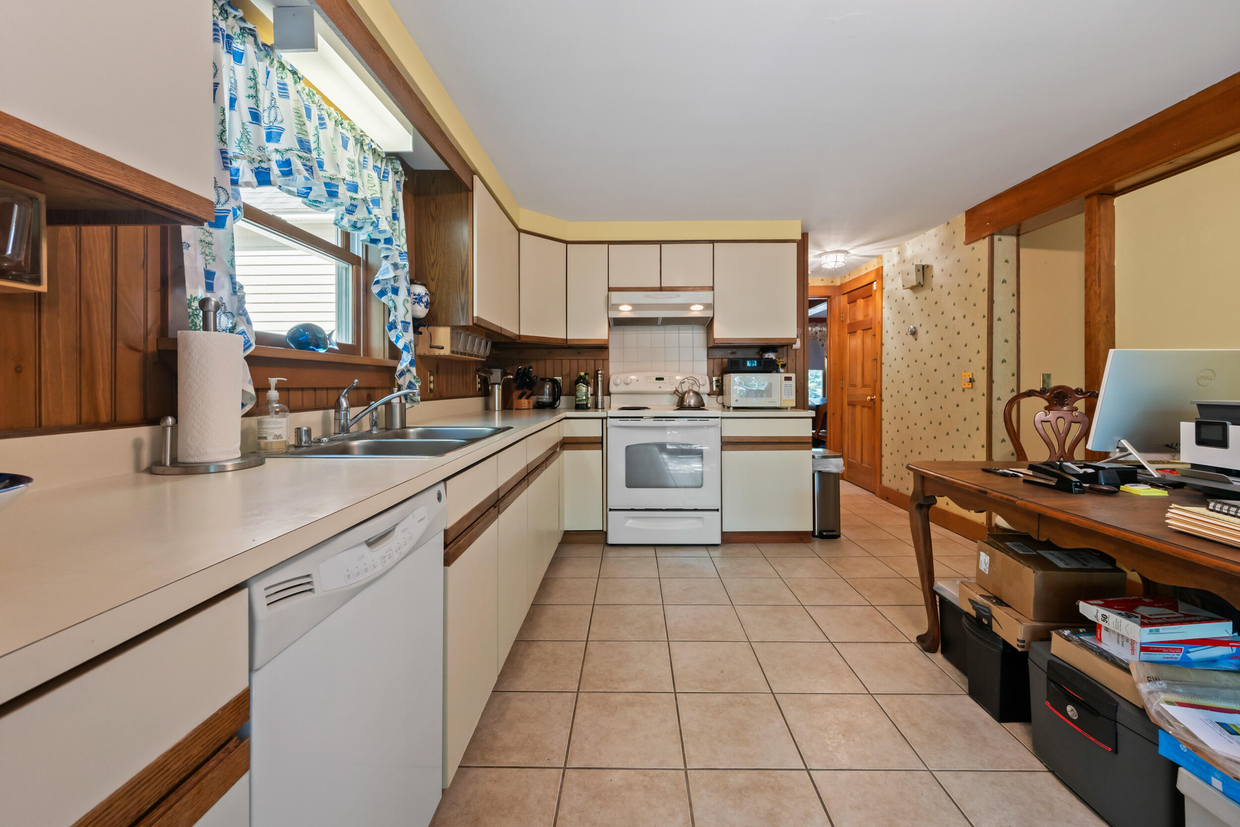378 Mingo Loop Road Rangeley, ME 04970 - Photo 26 of 64 Kitchen and Dining Area
