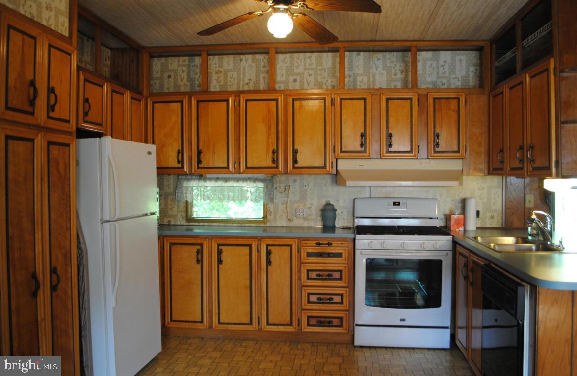 26 Plateau Road Lititz, PA 17543 - Photo 22 of 36
